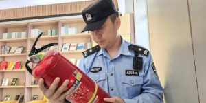 通河公安为“九小场所”进行“消防体检” 守护民生安全